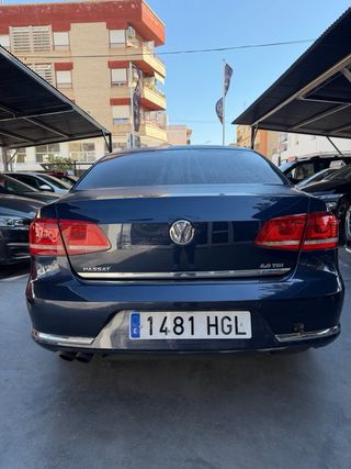Volkswagen Passat 2011