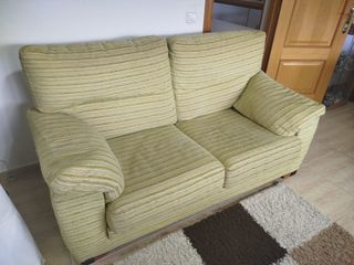 Sofá 2 plazas tela beige y verde
