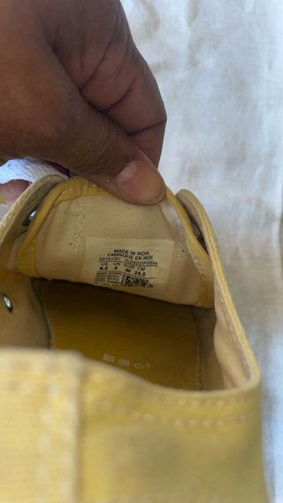 Converse Chuck Taylor All Star Low Amarillas