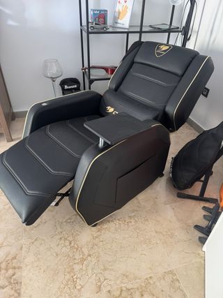 Sillón gamer Cougar negro