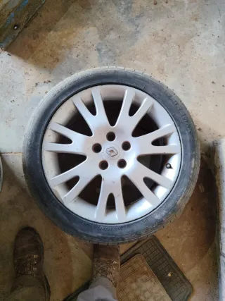 Llantas Renault Laguna 17"