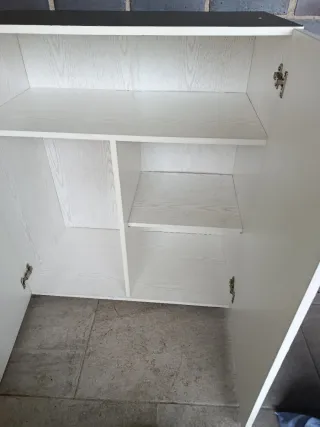 Mueble auxiliar gris 2 puertas