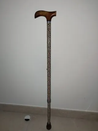 Bastón con estampado de leopardo