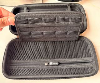 Funda Nintendo Switch Corazones