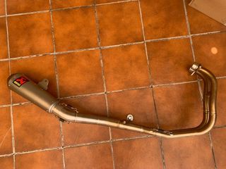 Escape Akrapovic Racing Yamaha R3/MT03