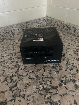 Fuente Alimentación Abkoncore TN700W