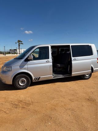 Volkswagen Caravelle T5 BATALLA LARGA 2.5 TDI 130