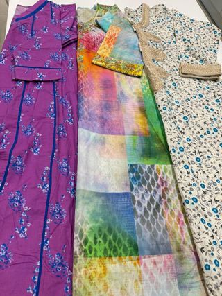 Vestido largo árabe multicolor y morado