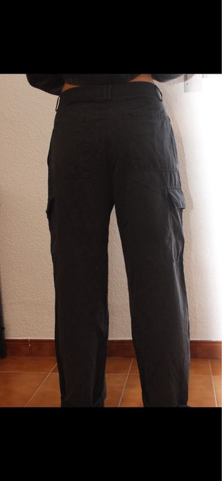 Pantalones cargo negros