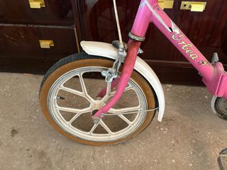 Bicicleta rosa plegable