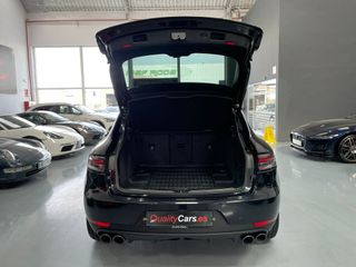 Porsche Macan 2021