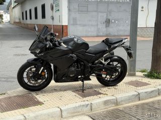 Honda CBR500R 2025