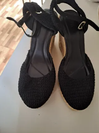 Cuña Zara Negra Crochet