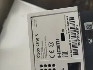 Xbox One S 1TB Branco