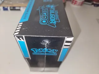 Caja Entrenador Élite Pokémon Fulgor Negro nuevo