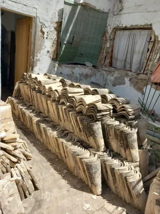 Recupero materiales de derribo antiguo