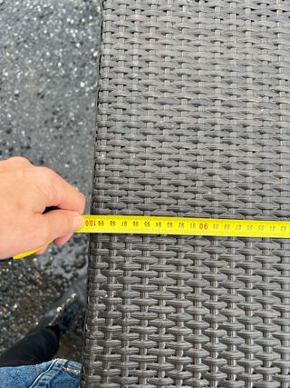 Tavolo da giardino in metallo e rattan