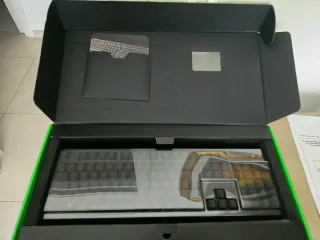 Razer Ornata Chroma Tastiera Mecha-Membrane