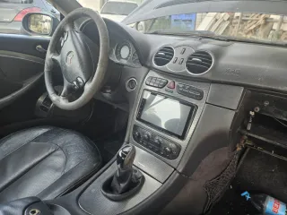 Mercedes-Benz  CLK 2004