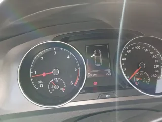 Volkswagen Golf 2014 105cv