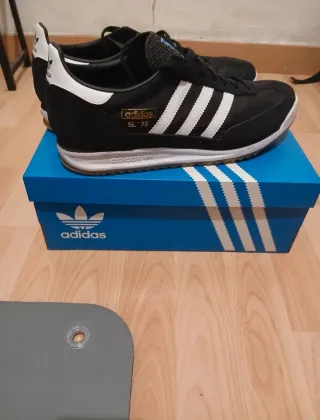 Adidas SL 72 Negras y Blancas