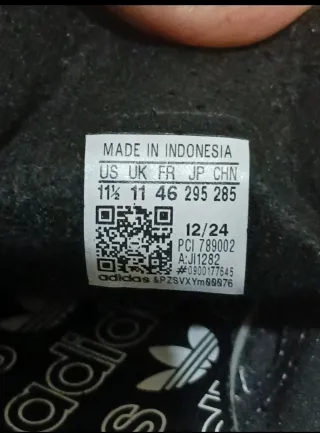 Adidas SL 72 Negras y Blancas