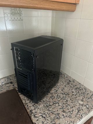 Caja PC Aerocool Negra