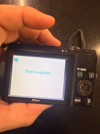 Cámara Nikon COOLPIX S570