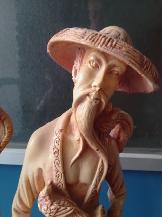 Esculturas orientales marfilina beige