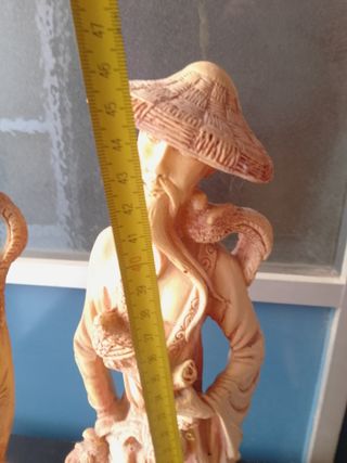 Esculturas orientales marfilina beige