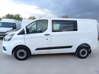 FORD CUSTOM TREND COMBI MIXTO 6 PLAZAS 130 CV