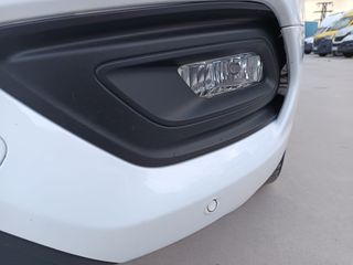 FORD CUSTOM TREND COMBI MIXTO 6 PLAZAS 130 CV