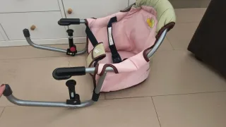 Trona portátil para bebé con diseño de tortuga