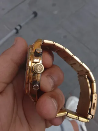 Reloj Festina Cronógrafo Dorado y Verde