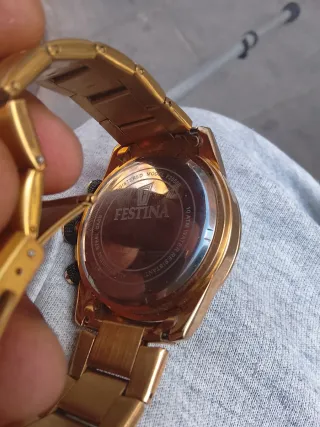 Reloj Festina Cronógrafo Dorado y Verde