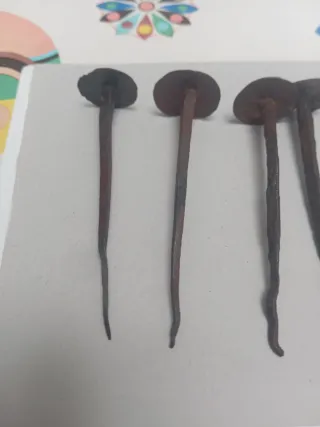 6 clavos forja antiguos cabeza redonda