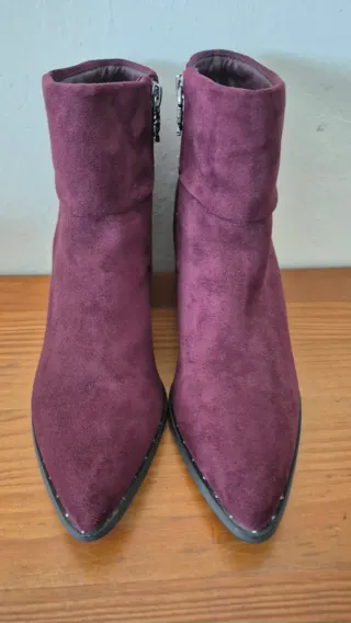 Botines Xti Morados