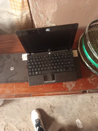 Ordenador HP Negro  3 60€ por separado 25€ Negocia