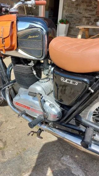 Sanglas 400