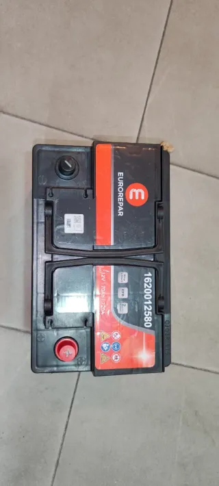 Batería Coche EUROREPAR 12V 70Ah 720A