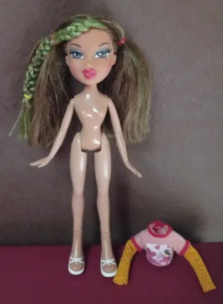 Bratz Tokio a Go Go Jazmín. Antigua