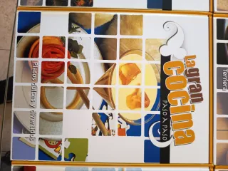 Colección de 9 libros de recetas de cocinas.