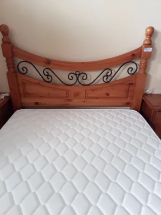 Cama Matrimonio Madera y Metal