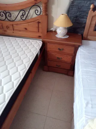 Cama Matrimonio Madera y Metal