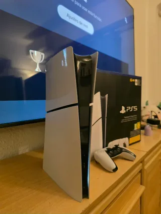 Vendo o cambio PS5 Digital versión de 1TB.