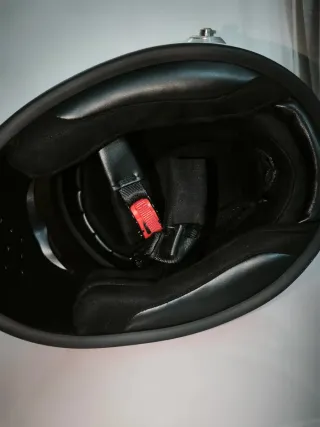 Casco Ferrari Charles Leclerc 1:1