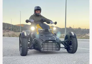 Can-Am Ryker o similar