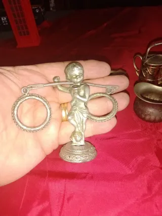 objetos niño con portafotos y otros vintage
