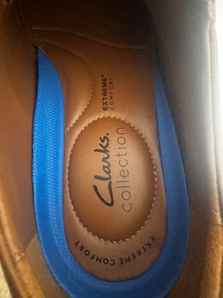 Zapatos Clarks Marrones