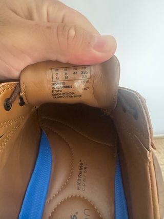 Zapatos Clarks Marrones